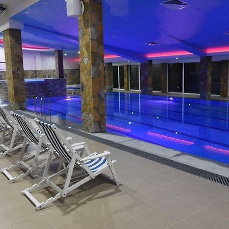 Odmaraliste Vidik Hotel Lazarevac Buitenkant foto