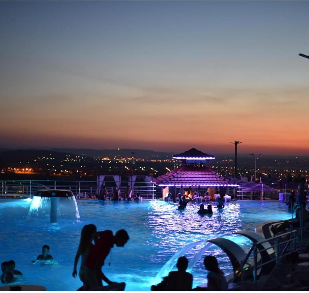 Odmaraliste Vidik Hotel Lazarevac Buitenkant foto