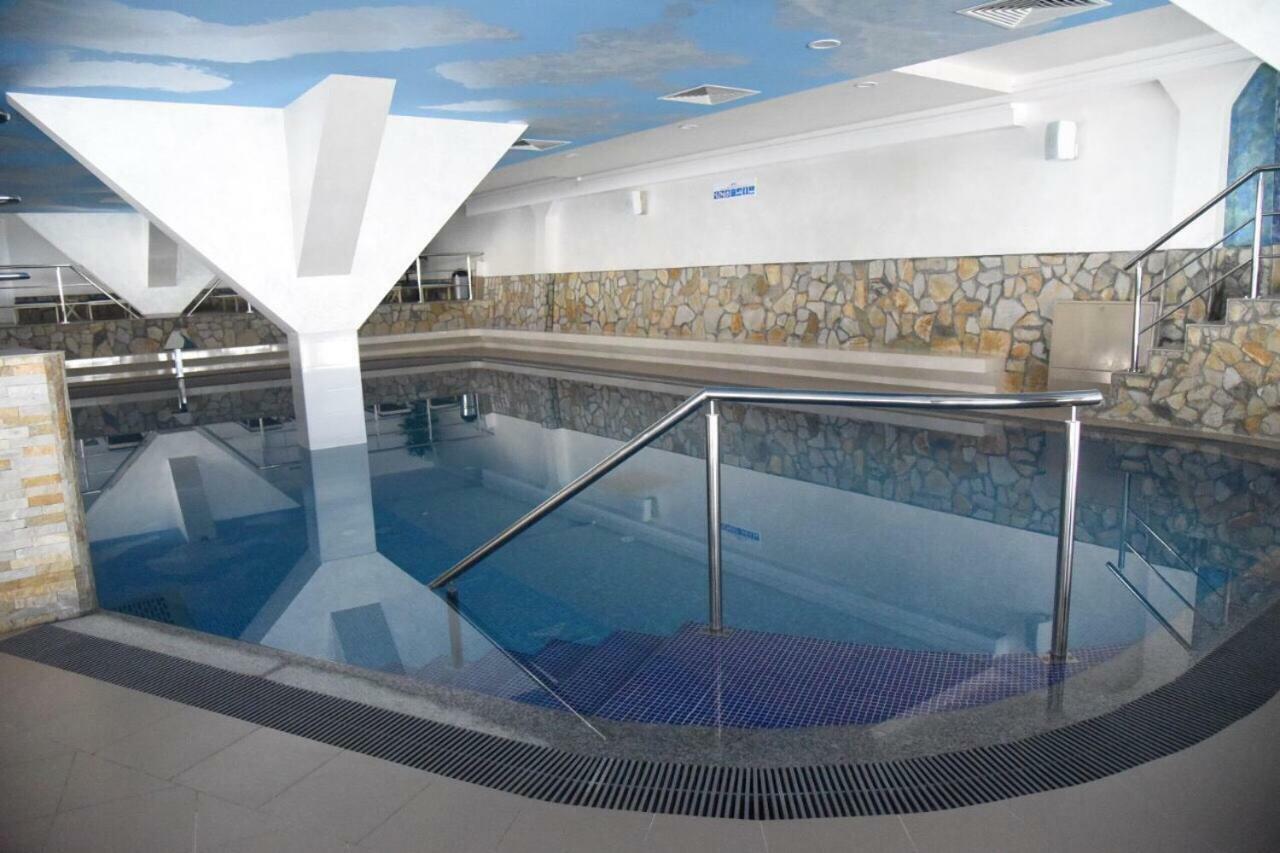 Odmaraliste Vidik Hotel Lazarevac Buitenkant foto